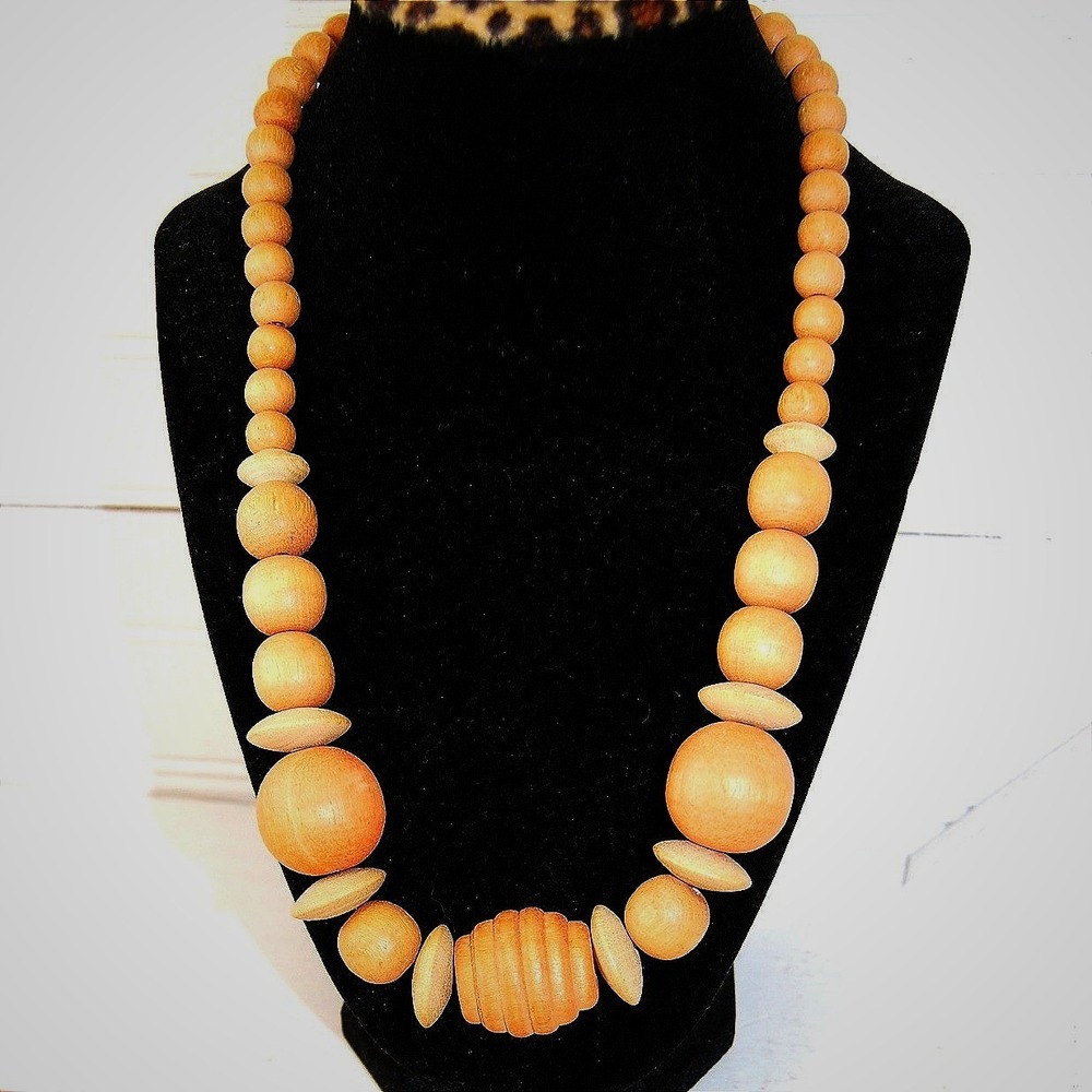 Vintage Wooden‎ Bead Necklace Chunky Round Wood Carved Boho Hippie Retro